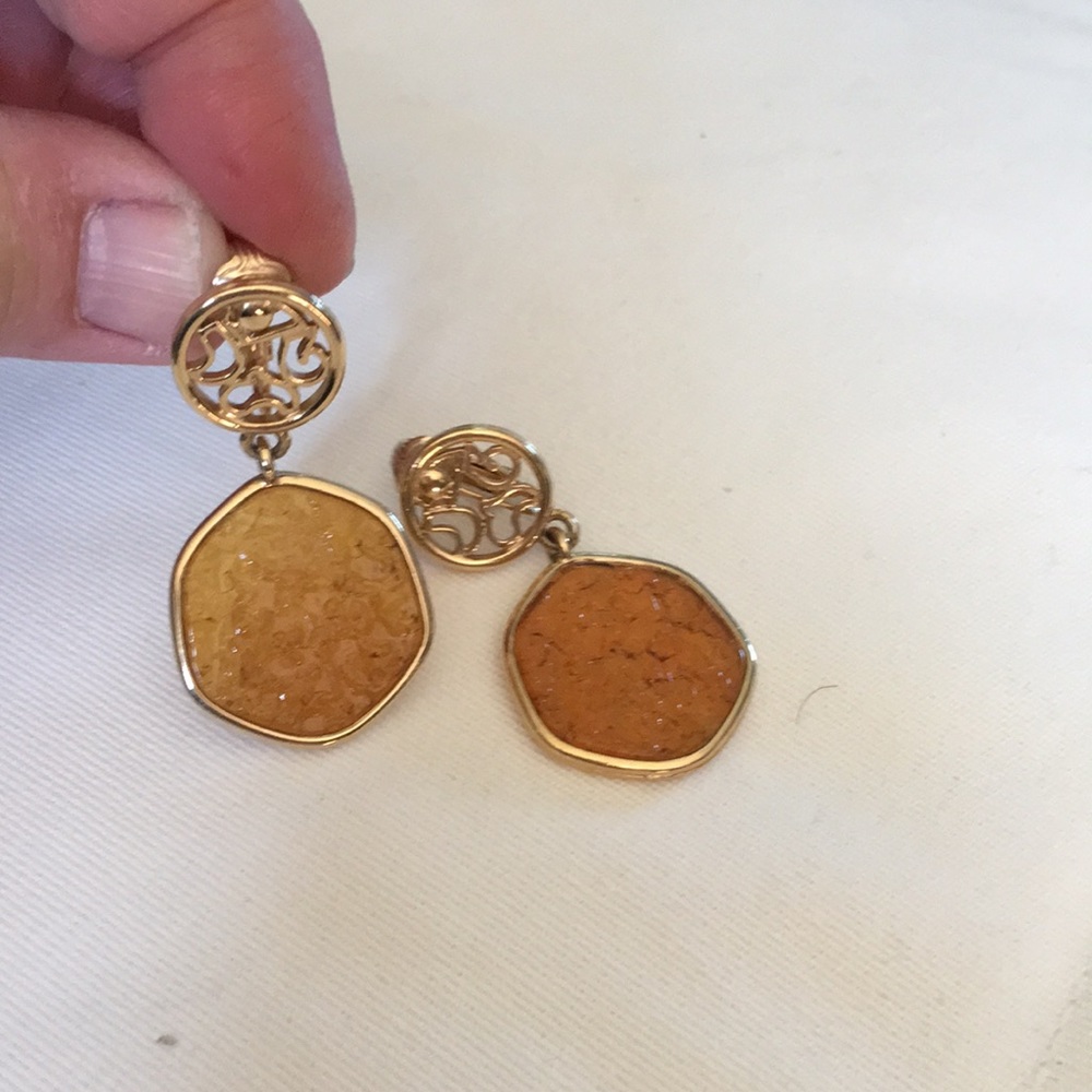 Vintage Sarah Coventry clip earrings